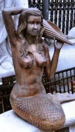 Sitting Mermaid with shell Fountain