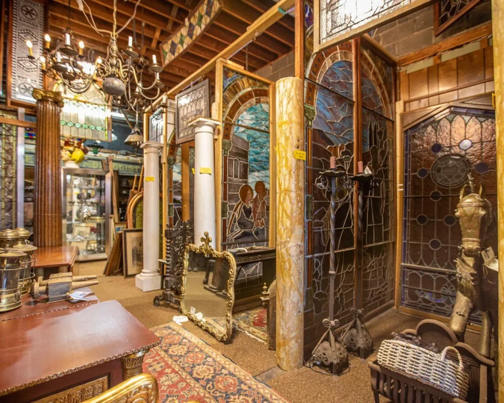 Aardvark Antiques 2020_Newport RI_09