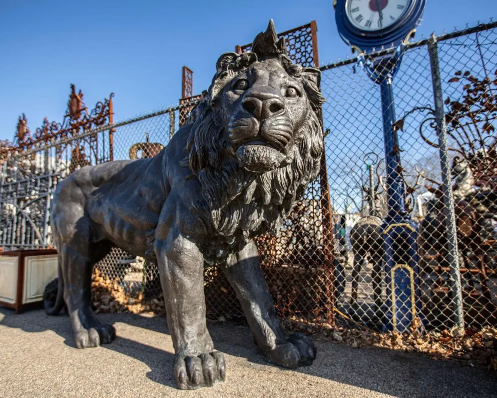 Aardvark Antiques 2020_Newport RI_65