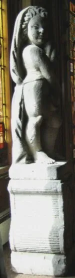 Winter and Summer Putis with Pedestals - Image 4
